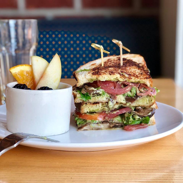 Lunch restaurants in Cincinnati