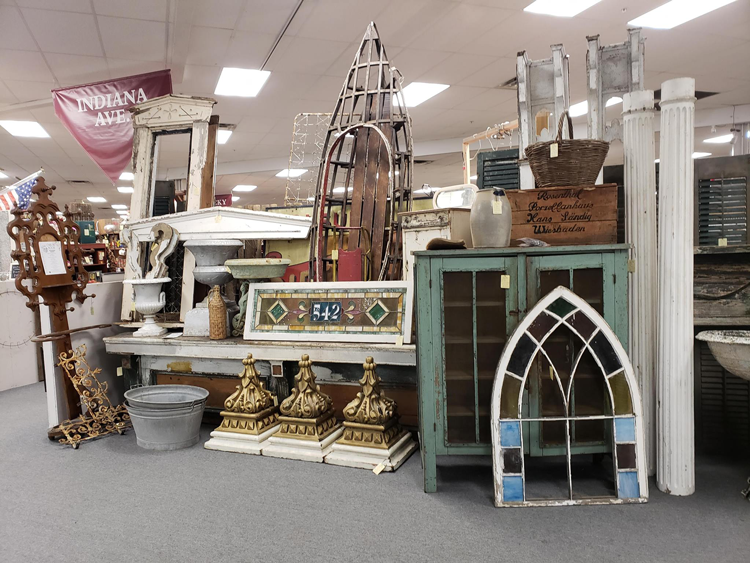 Antique Stores in Cincinnati